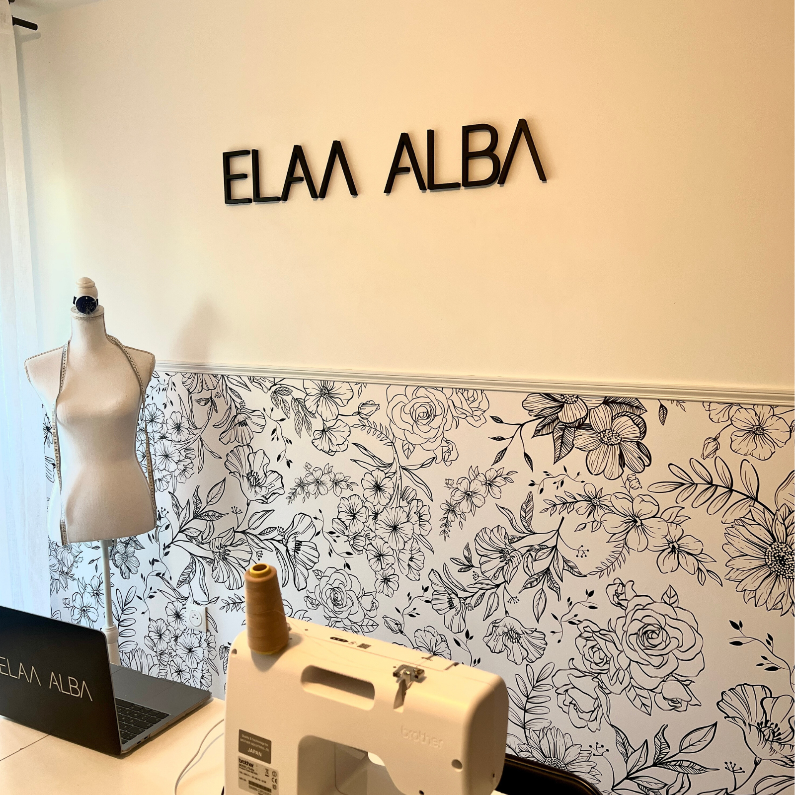 elaa alba histoire et savoir faire atelier de couture